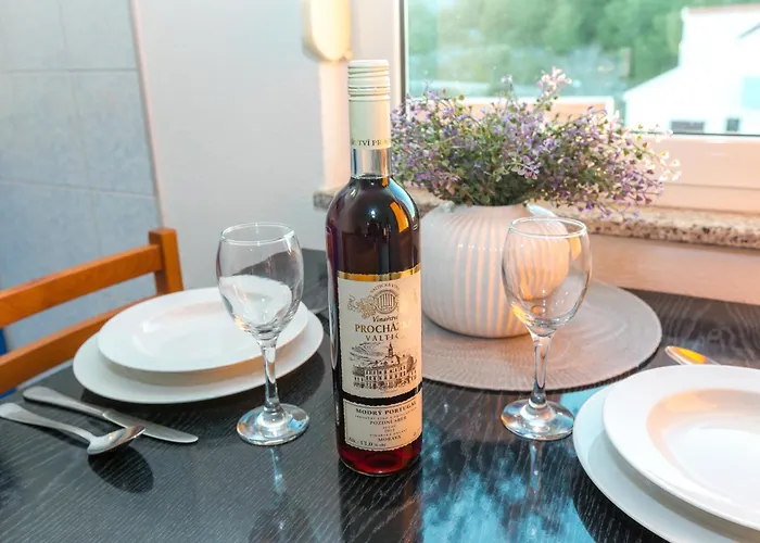 Kristijan Apartment *