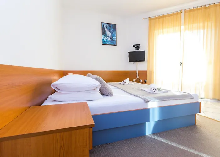 Kristijan Apartment *