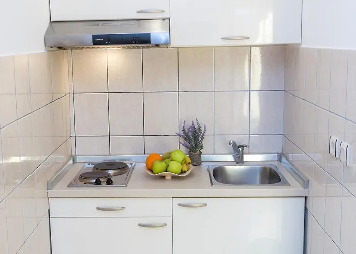 Kristijan Apartment Drage