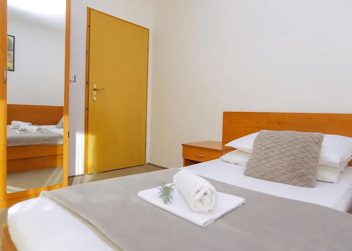 Kristijan Apartment Drage