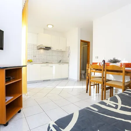 Kristijan Apartment