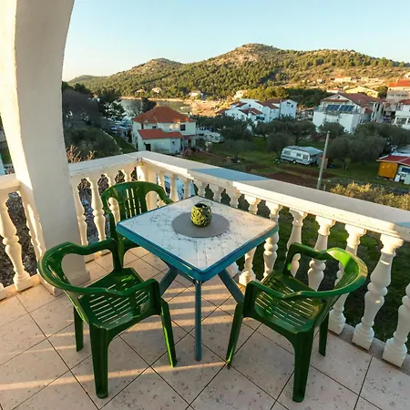 Kristijan Apartment Drage